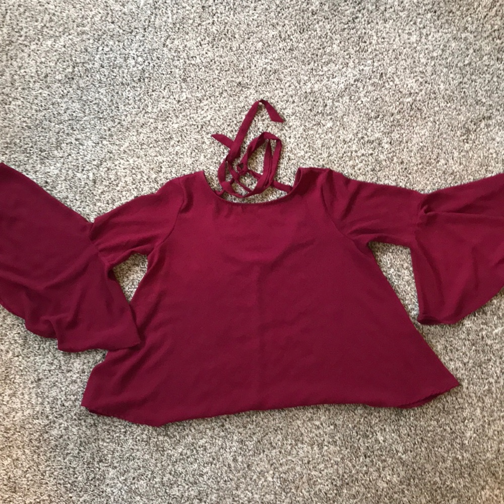 Bell sleeve blouse